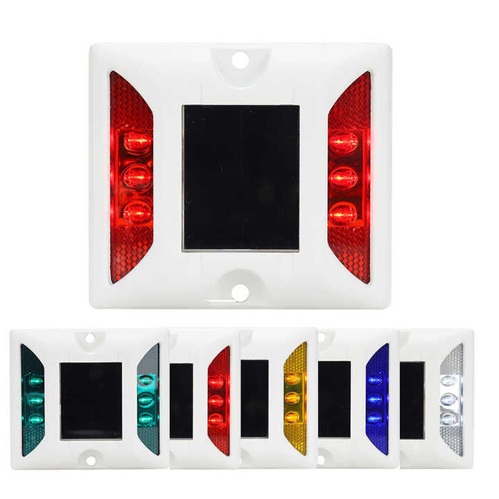Epistar LED Chip อลูมิเนียม โซลาร์ LED Road Studs 2.5V สําหรับการแก้ไขความปลอดภัยทางถนน