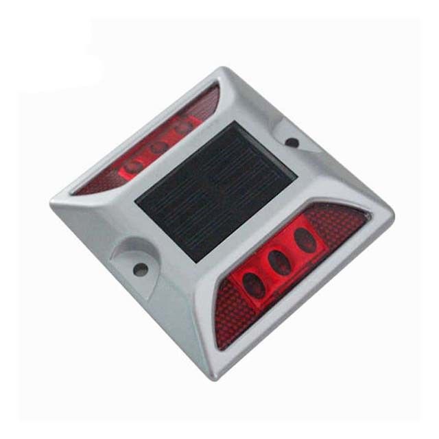 แอนติยูวี PC ดวงอาทิตย์ LED Road Markers อลูมิเนียม Casting Road Stud Light