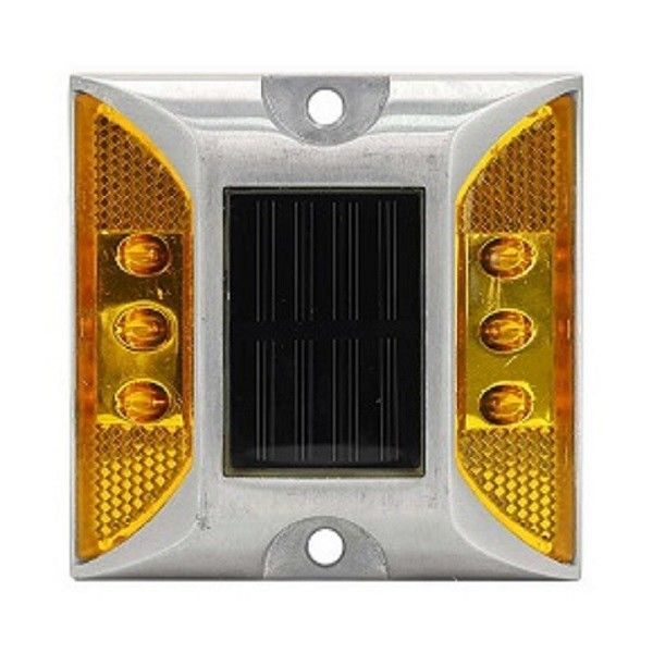สีเหลือง แสงแสงอาทิตย์ ถนนสะท้อน IP68 กันน้ํา 6pcs ความสว่างสูง LED