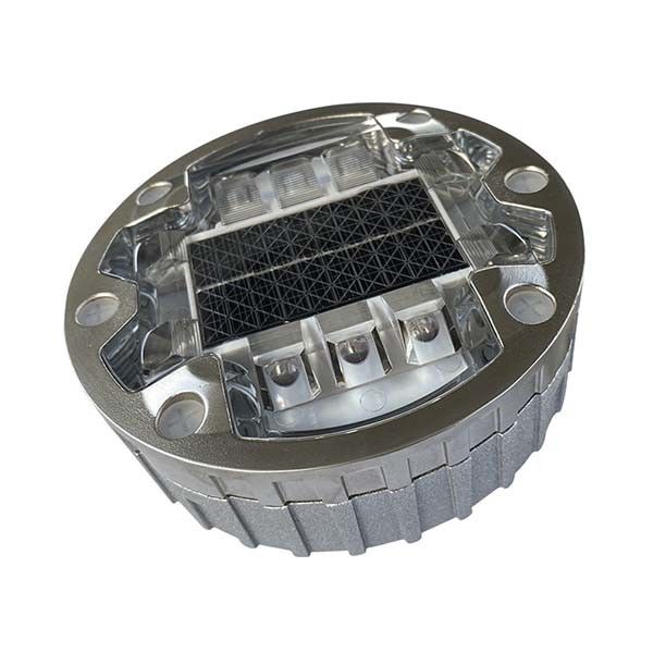 งานหนัก IP68 โซลาร์ LED Road Studs IL300 สต๊อดพลังงานแสงอาทิตย์ที่ติดตั้งตาแมว
